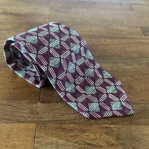 Peter Thomas Geometric Patterned Tie in Burgundy and Green